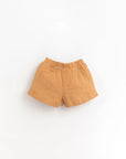 Linen shorts with pockets